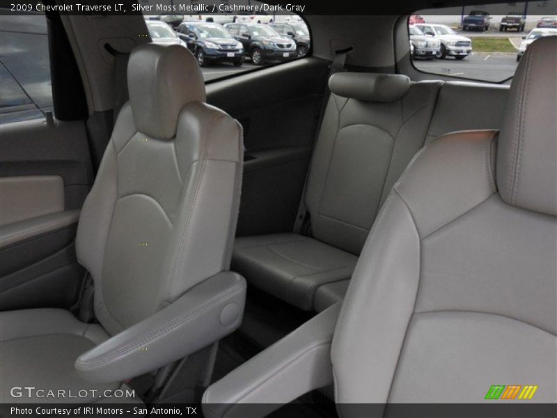 Silver Moss Metallic / Cashmere/Dark Gray 2009 Chevrolet Traverse LT