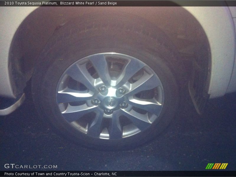 Blizzard White Pearl / Sand Beige 2010 Toyota Sequoia Platinum