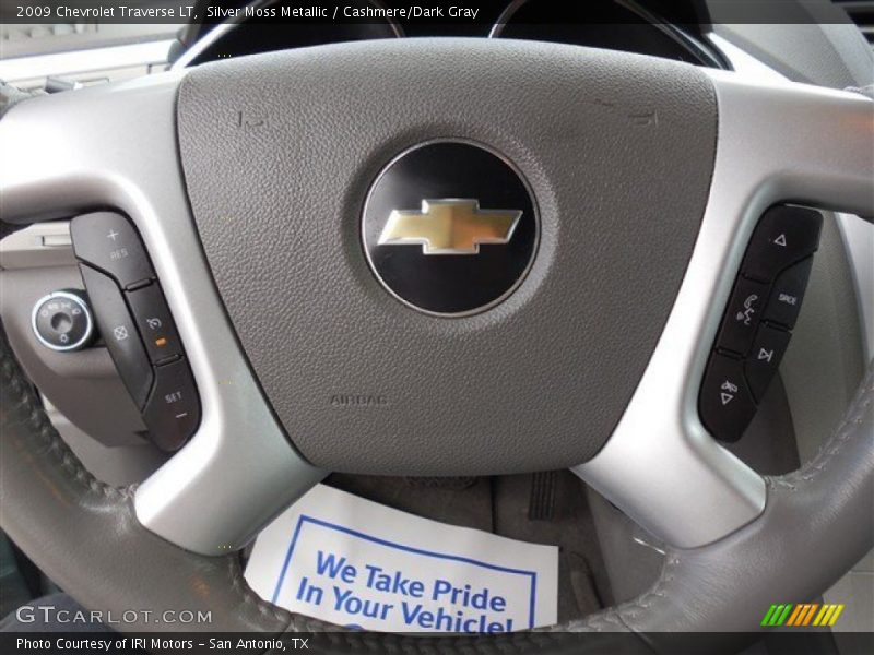 Silver Moss Metallic / Cashmere/Dark Gray 2009 Chevrolet Traverse LT