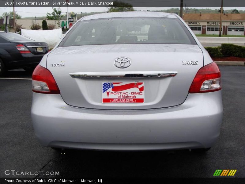 Silver Streak Mica / Dark Charcoal 2007 Toyota Yaris Sedan