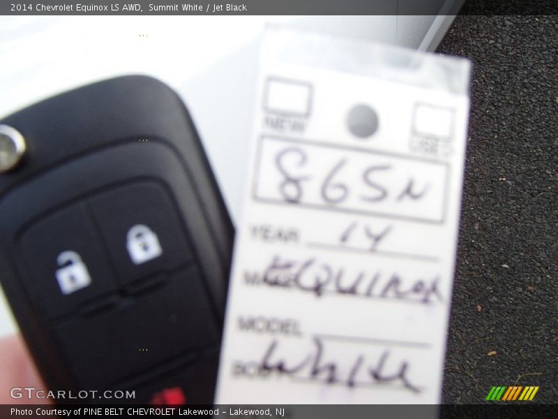 Summit White / Jet Black 2014 Chevrolet Equinox LS AWD