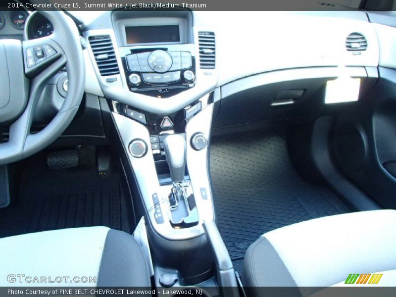 Summit White / Jet Black/Medium Titanium 2014 Chevrolet Cruze LS