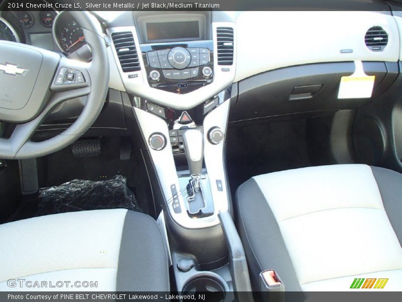 Silver Ice Metallic / Jet Black/Medium Titanium 2014 Chevrolet Cruze LS