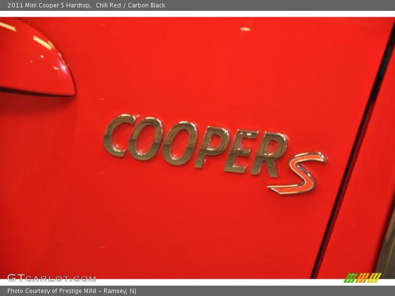 Chili Red / Carbon Black 2011 Mini Cooper S Hardtop