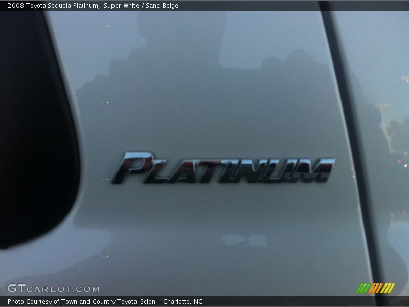Super White / Sand Beige 2008 Toyota Sequoia Platinum