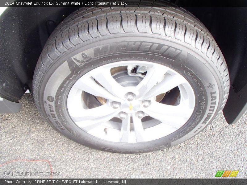 Summit White / Light Titanium/Jet Black 2014 Chevrolet Equinox LS