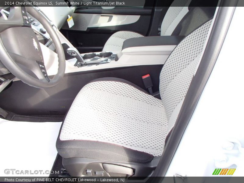 Summit White / Light Titanium/Jet Black 2014 Chevrolet Equinox LS