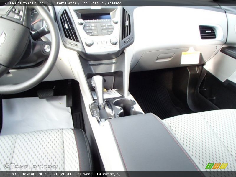 Summit White / Light Titanium/Jet Black 2014 Chevrolet Equinox LS
