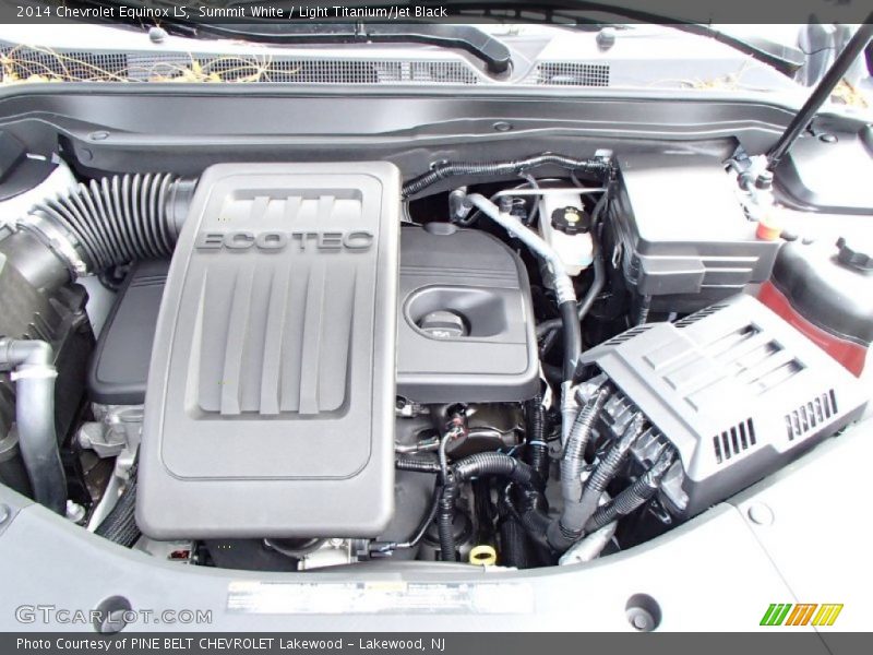 Summit White / Light Titanium/Jet Black 2014 Chevrolet Equinox LS