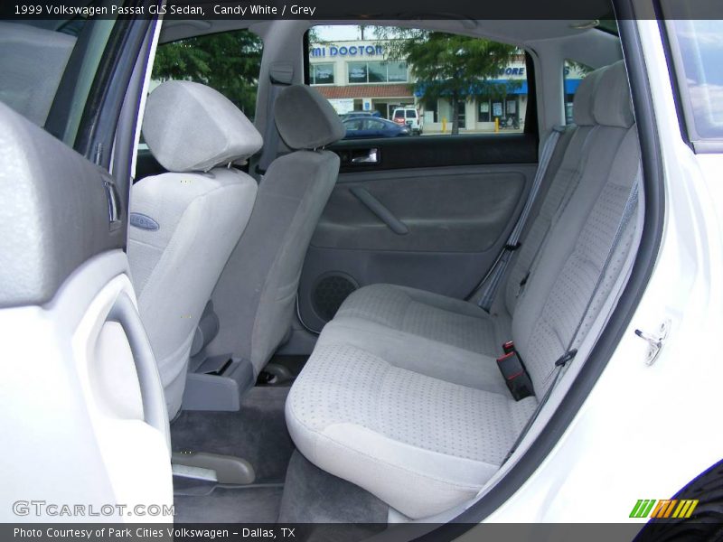 Candy White / Grey 1999 Volkswagen Passat GLS Sedan