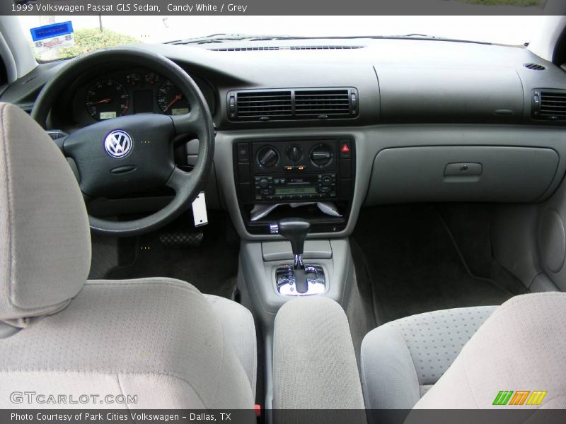 Candy White / Grey 1999 Volkswagen Passat GLS Sedan