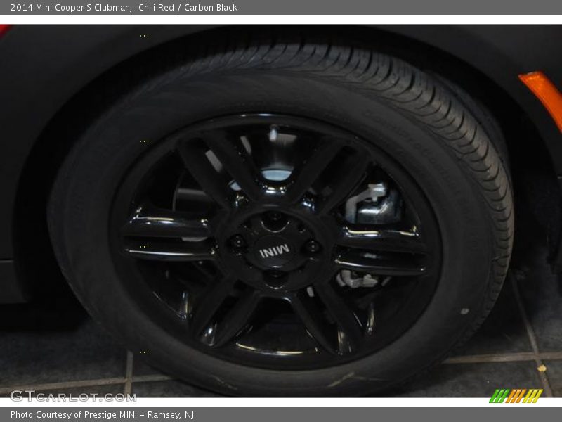 Chili Red / Carbon Black 2014 Mini Cooper S Clubman