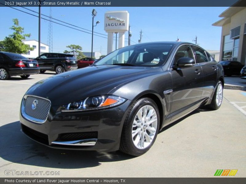 Front 3/4 View of 2013 XF 3.0