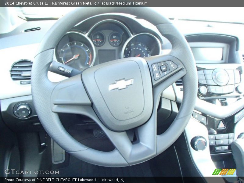 Rainforest Green Metallic / Jet Black/Medium Titanium 2014 Chevrolet Cruze LS