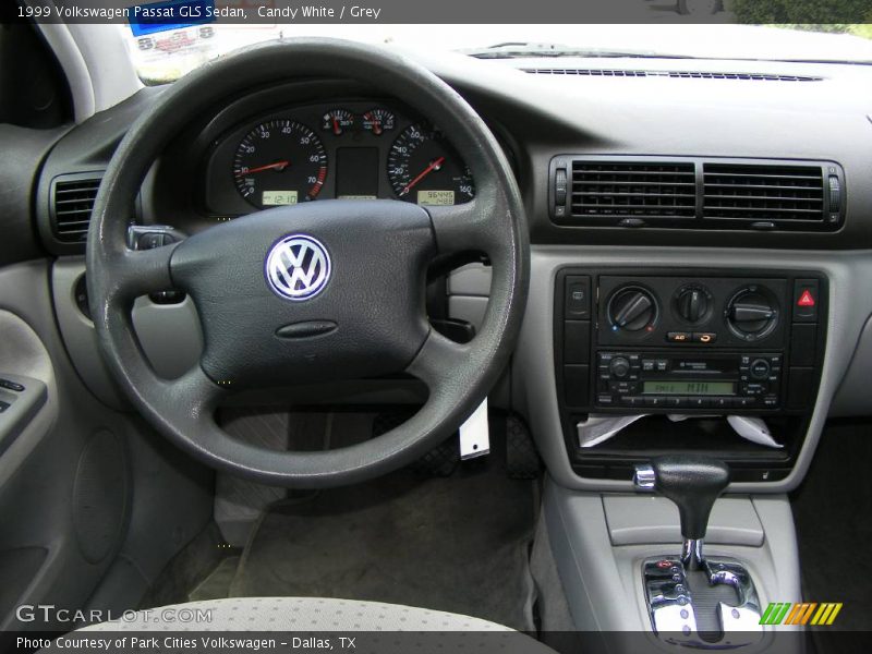 Candy White / Grey 1999 Volkswagen Passat GLS Sedan
