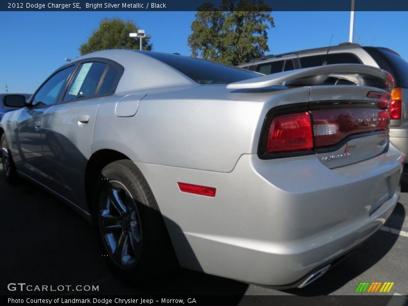 Bright Silver Metallic / Black 2012 Dodge Charger SE