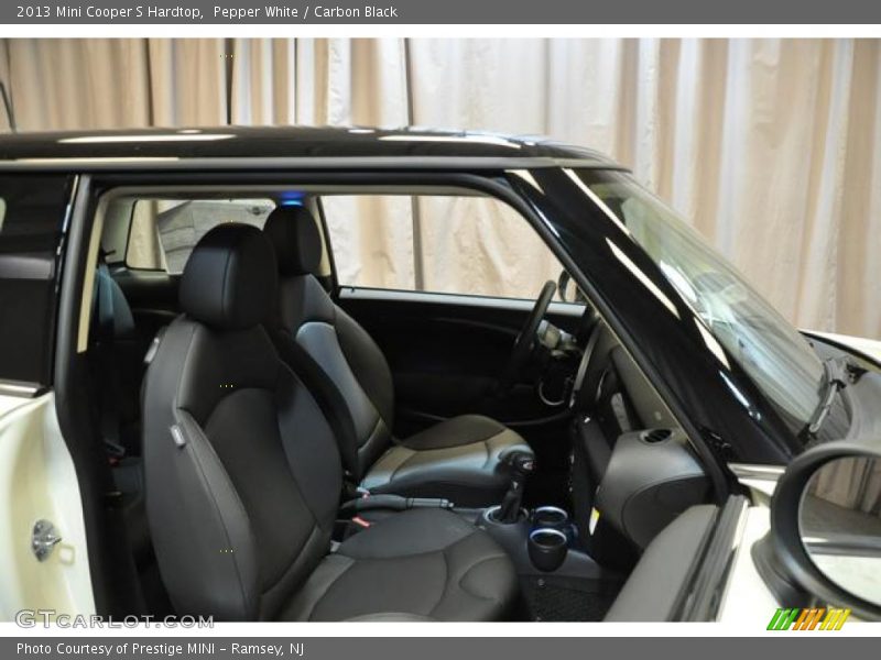 Pepper White / Carbon Black 2013 Mini Cooper S Hardtop