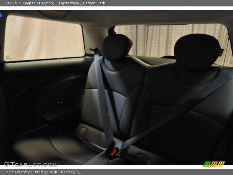 Pepper White / Carbon Black 2013 Mini Cooper S Hardtop