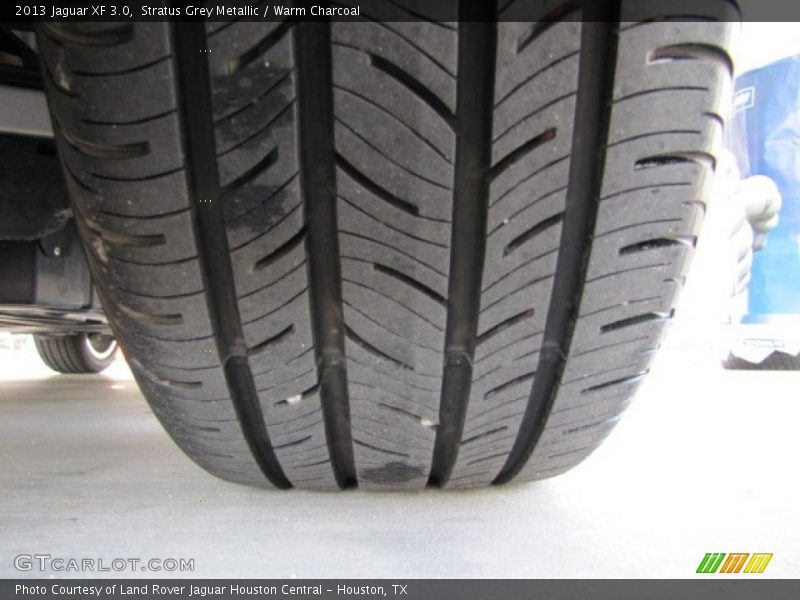 Stratus Grey Metallic / Warm Charcoal 2013 Jaguar XF 3.0