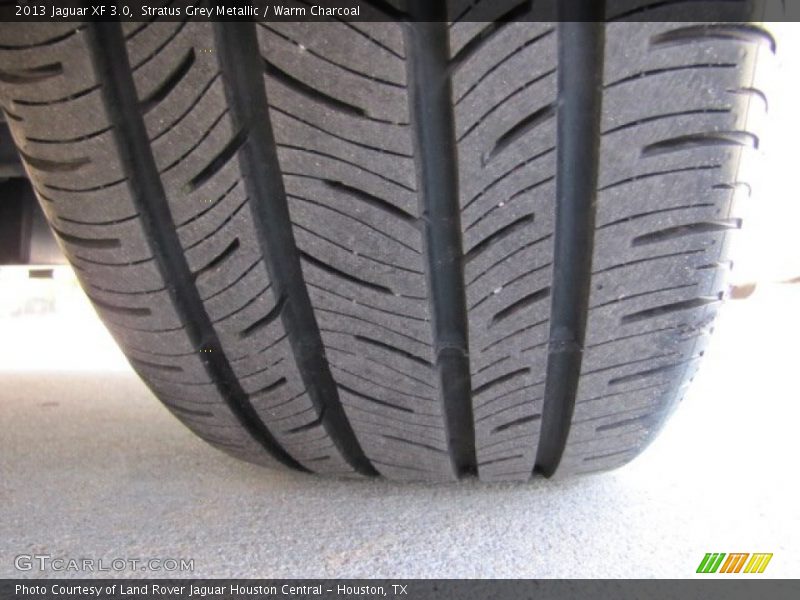 Stratus Grey Metallic / Warm Charcoal 2013 Jaguar XF 3.0