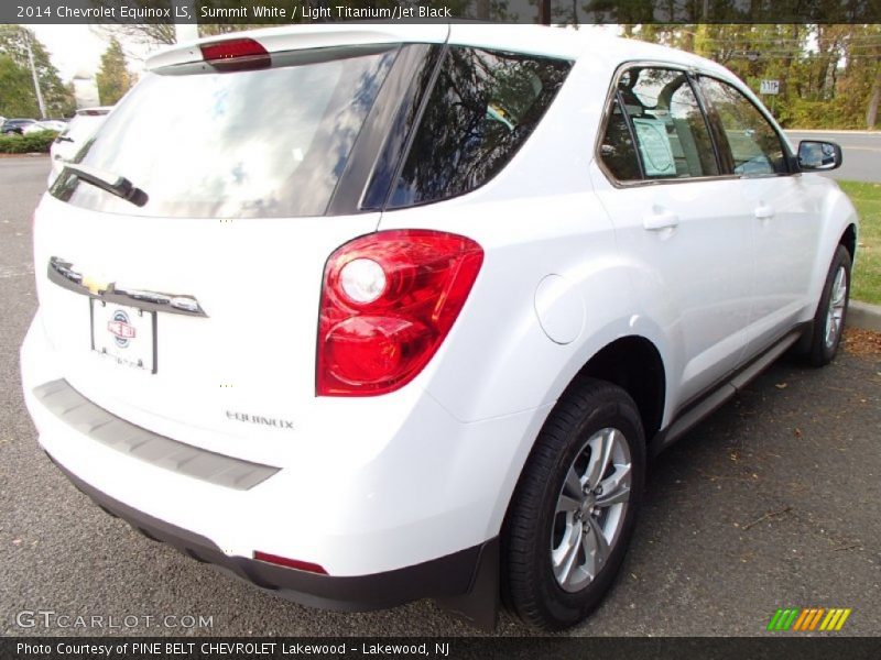 Summit White / Light Titanium/Jet Black 2014 Chevrolet Equinox LS