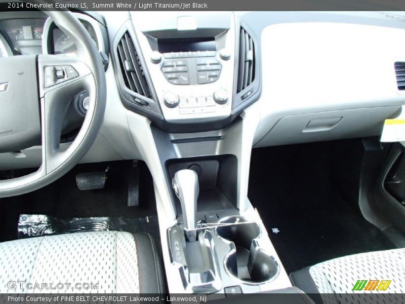 Summit White / Light Titanium/Jet Black 2014 Chevrolet Equinox LS