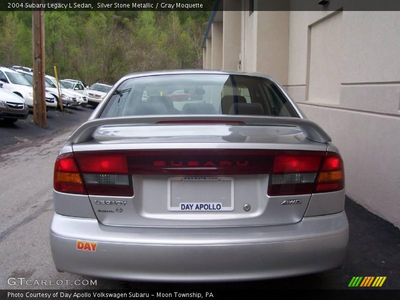 Silver Stone Metallic / Gray Moquette 2004 Subaru Legacy L Sedan