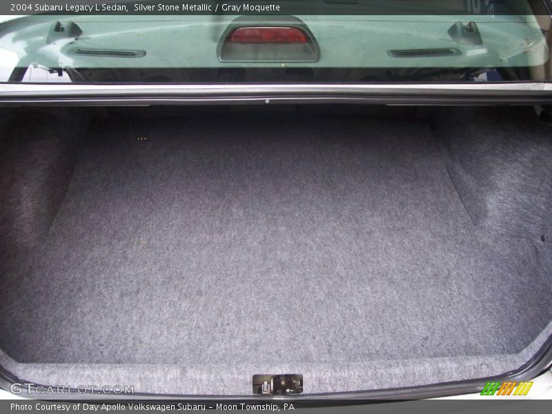Silver Stone Metallic / Gray Moquette 2004 Subaru Legacy L Sedan