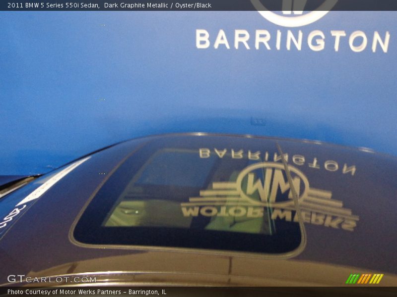 Dark Graphite Metallic / Oyster/Black 2011 BMW 5 Series 550i Sedan