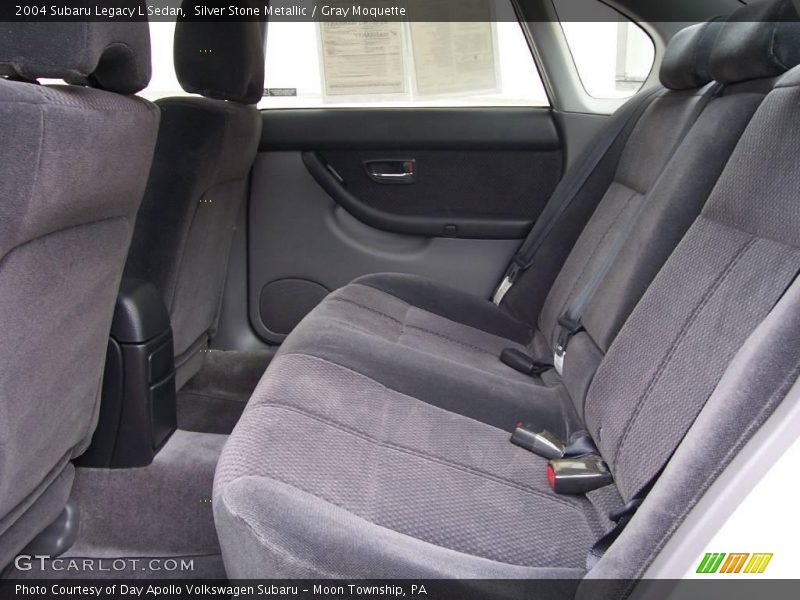 Silver Stone Metallic / Gray Moquette 2004 Subaru Legacy L Sedan