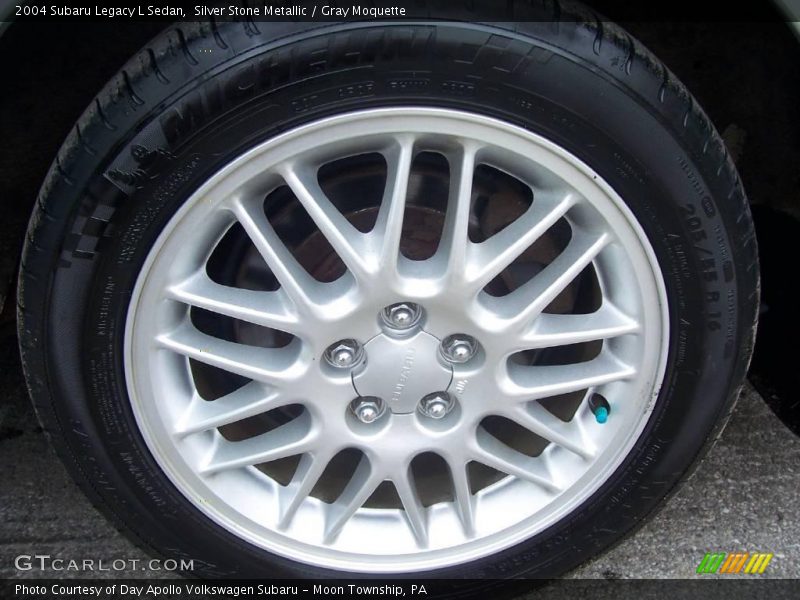 Silver Stone Metallic / Gray Moquette 2004 Subaru Legacy L Sedan
