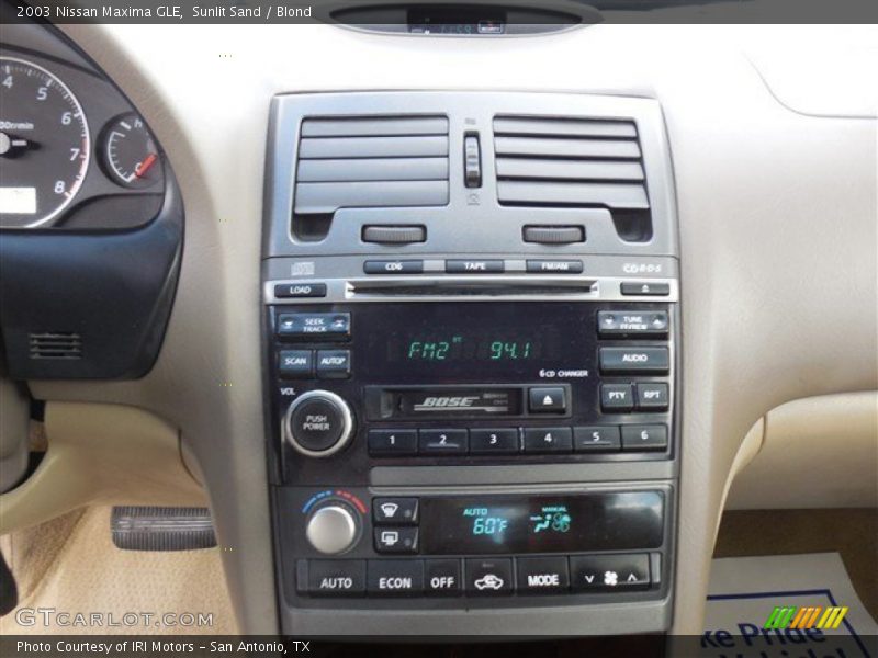 Sunlit Sand / Blond 2003 Nissan Maxima GLE