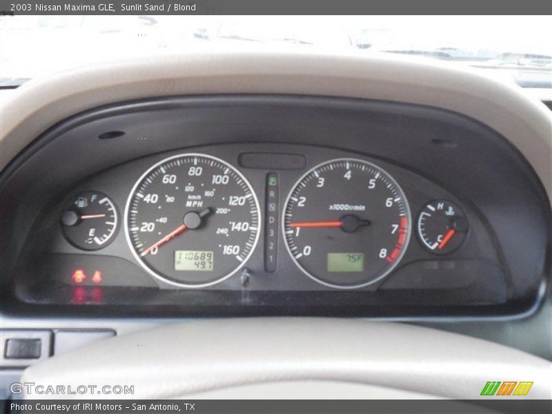 Sunlit Sand / Blond 2003 Nissan Maxima GLE