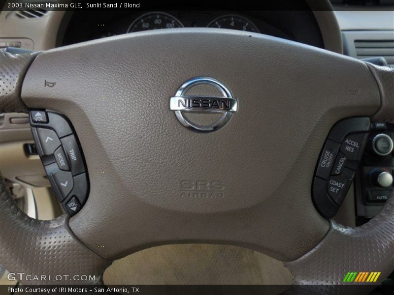 Sunlit Sand / Blond 2003 Nissan Maxima GLE