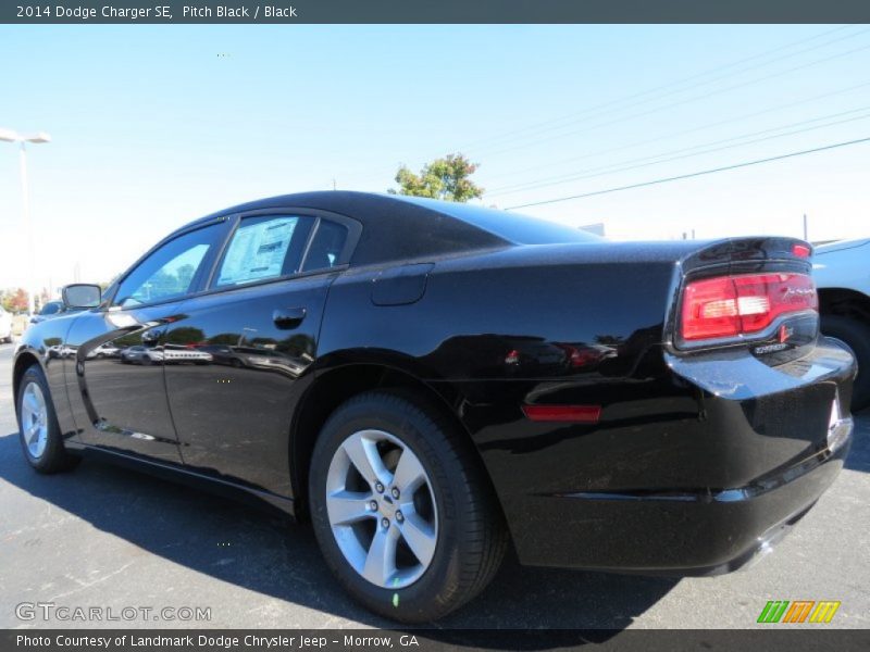 Pitch Black / Black 2014 Dodge Charger SE