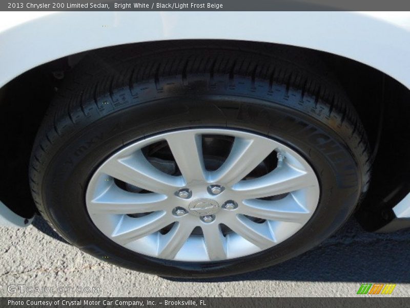 Bright White / Black/Light Frost Beige 2013 Chrysler 200 Limited Sedan