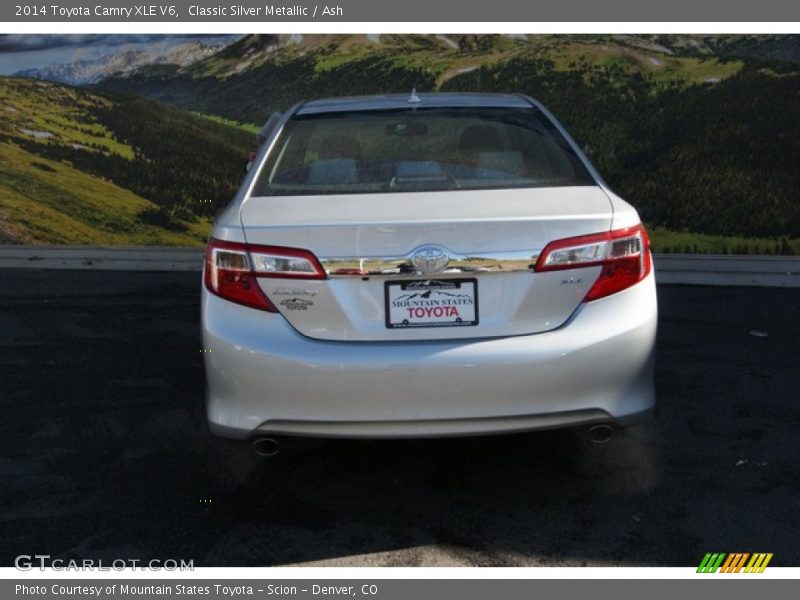 Classic Silver Metallic / Ash 2014 Toyota Camry XLE V6