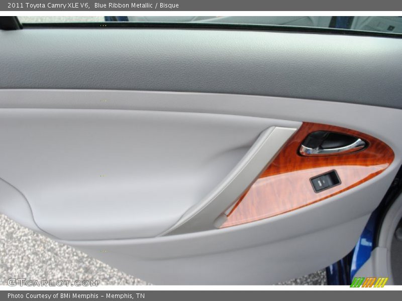 Blue Ribbon Metallic / Bisque 2011 Toyota Camry XLE V6