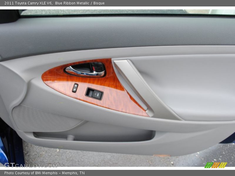 Blue Ribbon Metallic / Bisque 2011 Toyota Camry XLE V6
