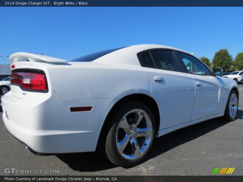 Bright White / Black 2014 Dodge Charger SXT