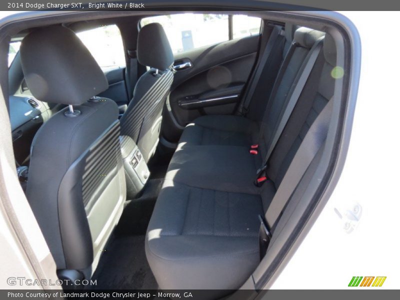 Bright White / Black 2014 Dodge Charger SXT