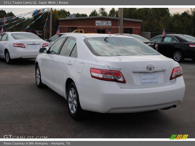 Super White / Bisque 2011 Toyota Camry LE