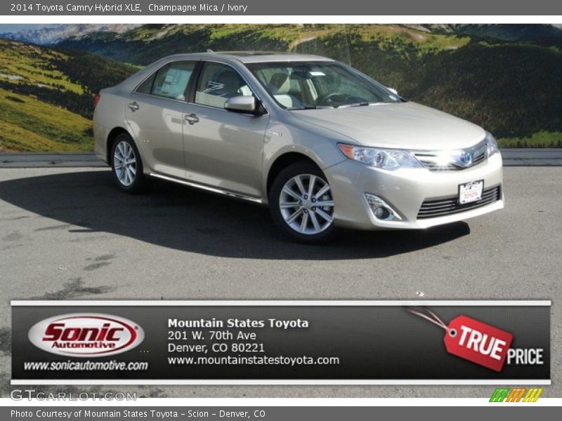 Champagne Mica / Ivory 2014 Toyota Camry Hybrid XLE