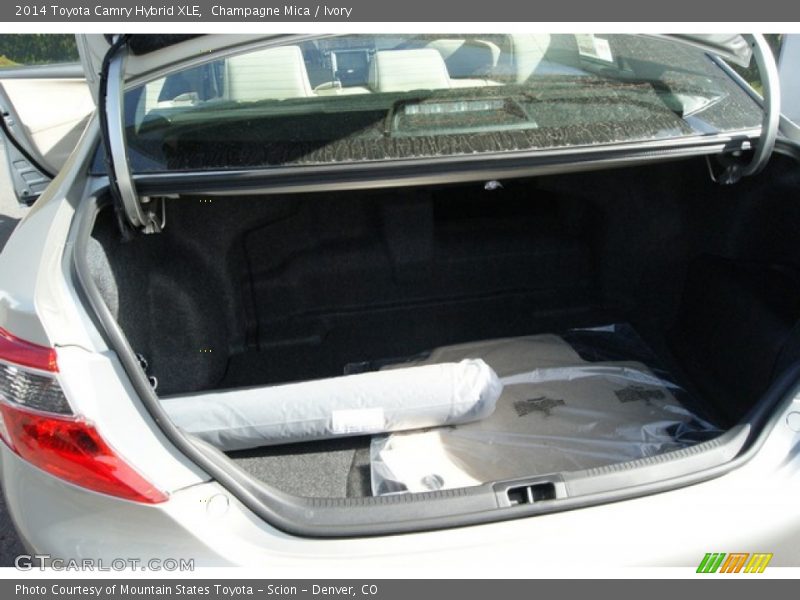 Champagne Mica / Ivory 2014 Toyota Camry Hybrid XLE