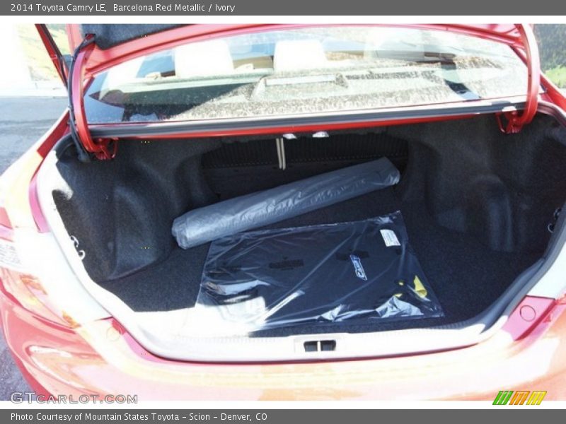 Barcelona Red Metallic / Ivory 2014 Toyota Camry LE