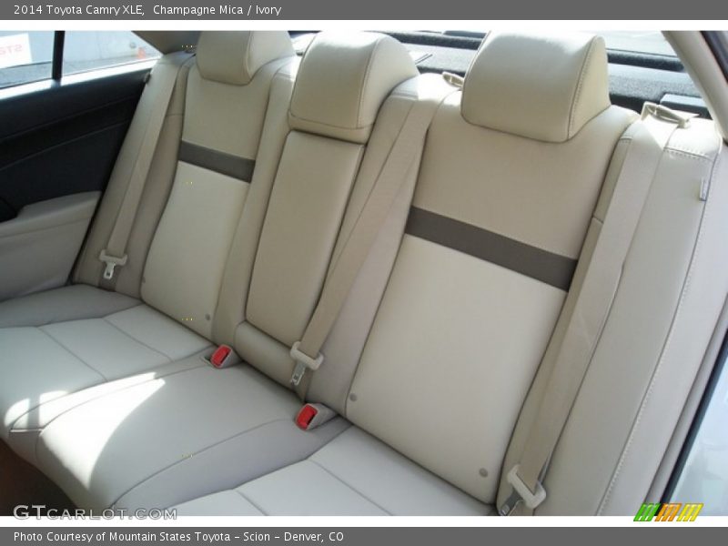 Champagne Mica / Ivory 2014 Toyota Camry XLE