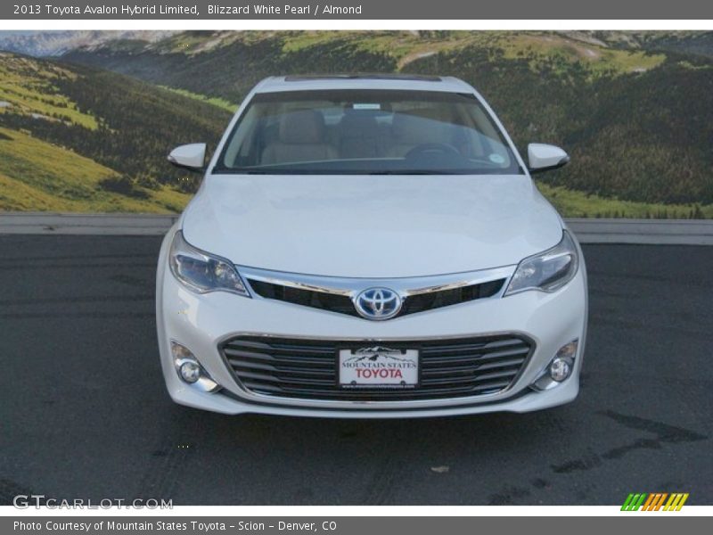 Blizzard White Pearl / Almond 2013 Toyota Avalon Hybrid Limited