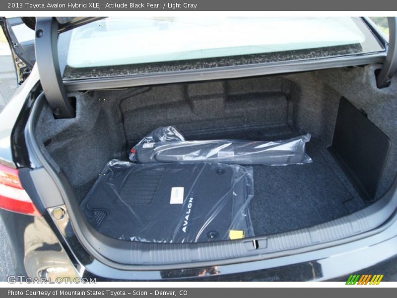 Attitude Black Pearl / Light Gray 2013 Toyota Avalon Hybrid XLE
