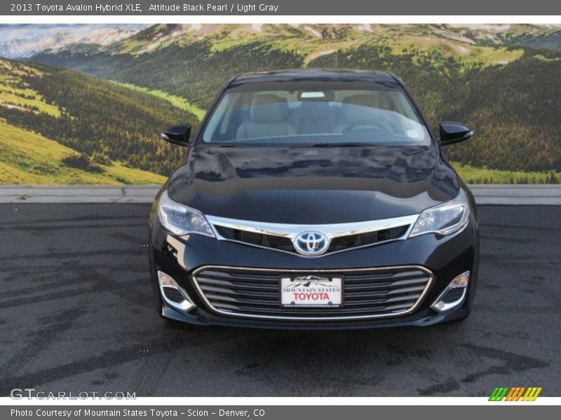Attitude Black Pearl / Light Gray 2013 Toyota Avalon Hybrid XLE