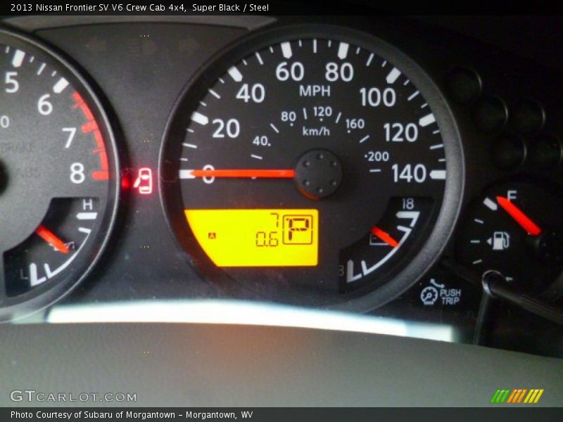 Super Black / Steel 2013 Nissan Frontier SV V6 Crew Cab 4x4